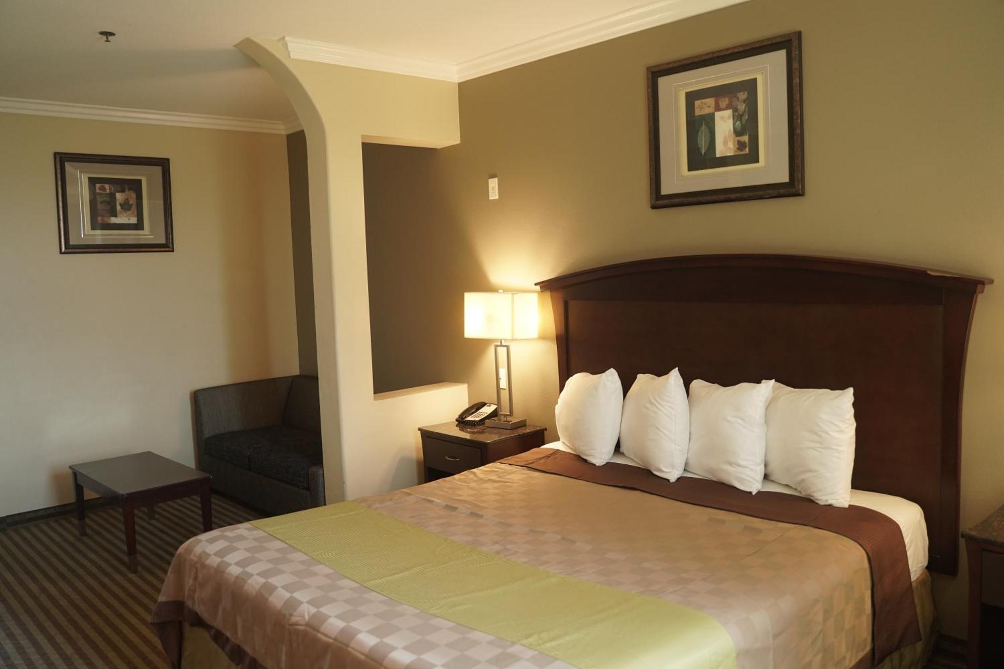 Harbor Inn & Suites Anaheim Exterior photo